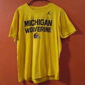Nike Jordan NCAA Michigan Wolverines Men Large Yellow Blue Sports Airman Shirt